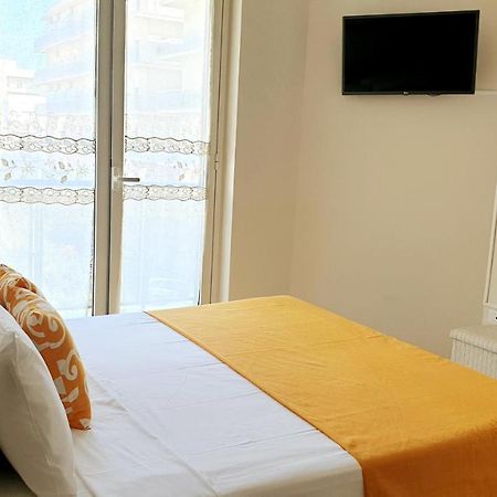 Nerissa Holiday Apartment Мілаццо Екстер'єр фото