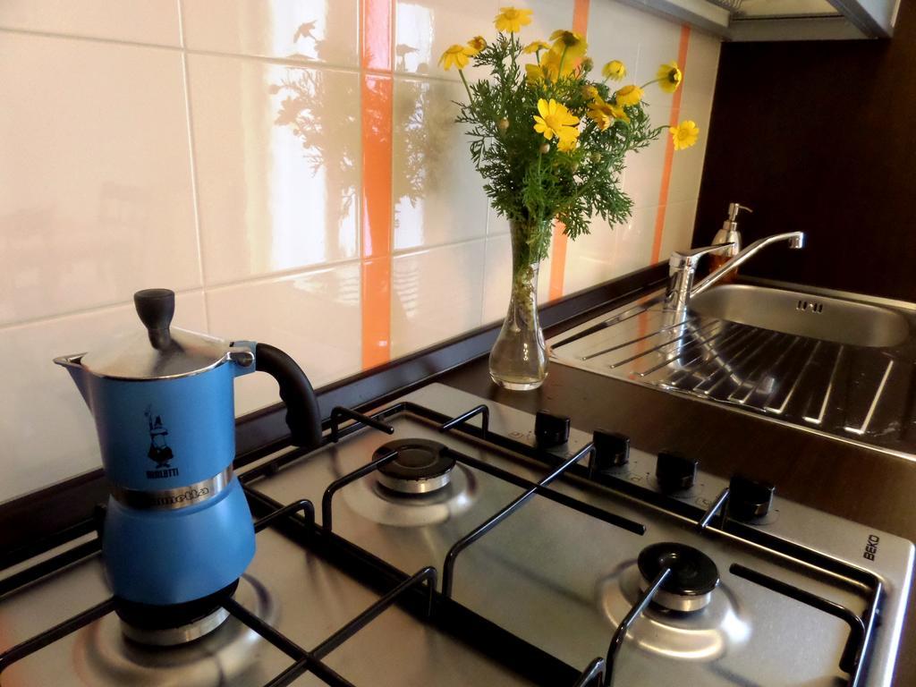 Nerissa Holiday Apartment Мілаццо Екстер'єр фото